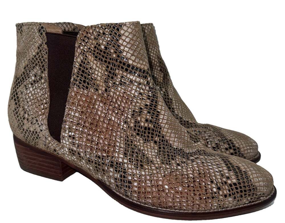 Seychelles Wake Python Women’s 8.5 Tan Leather Chelsea Ankle Boots IB00585